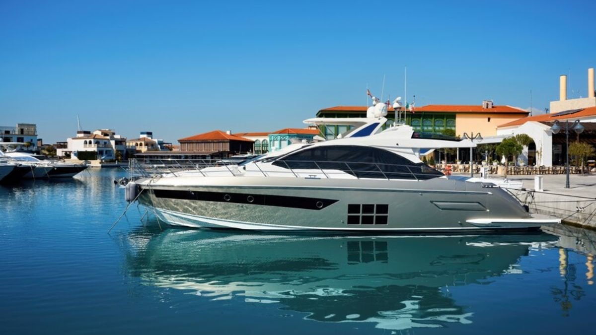 Make1M.com Luxury Yachts